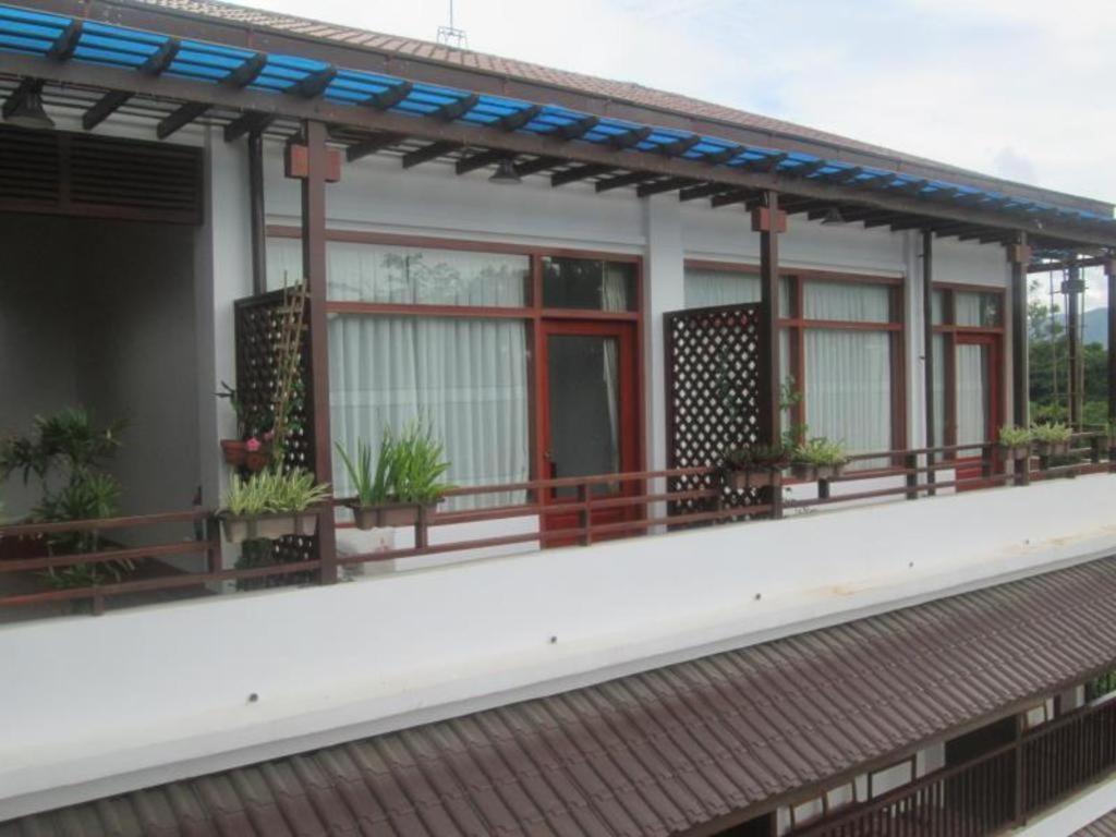 Hotel Maineli Nyaung Shwe Exterior foto