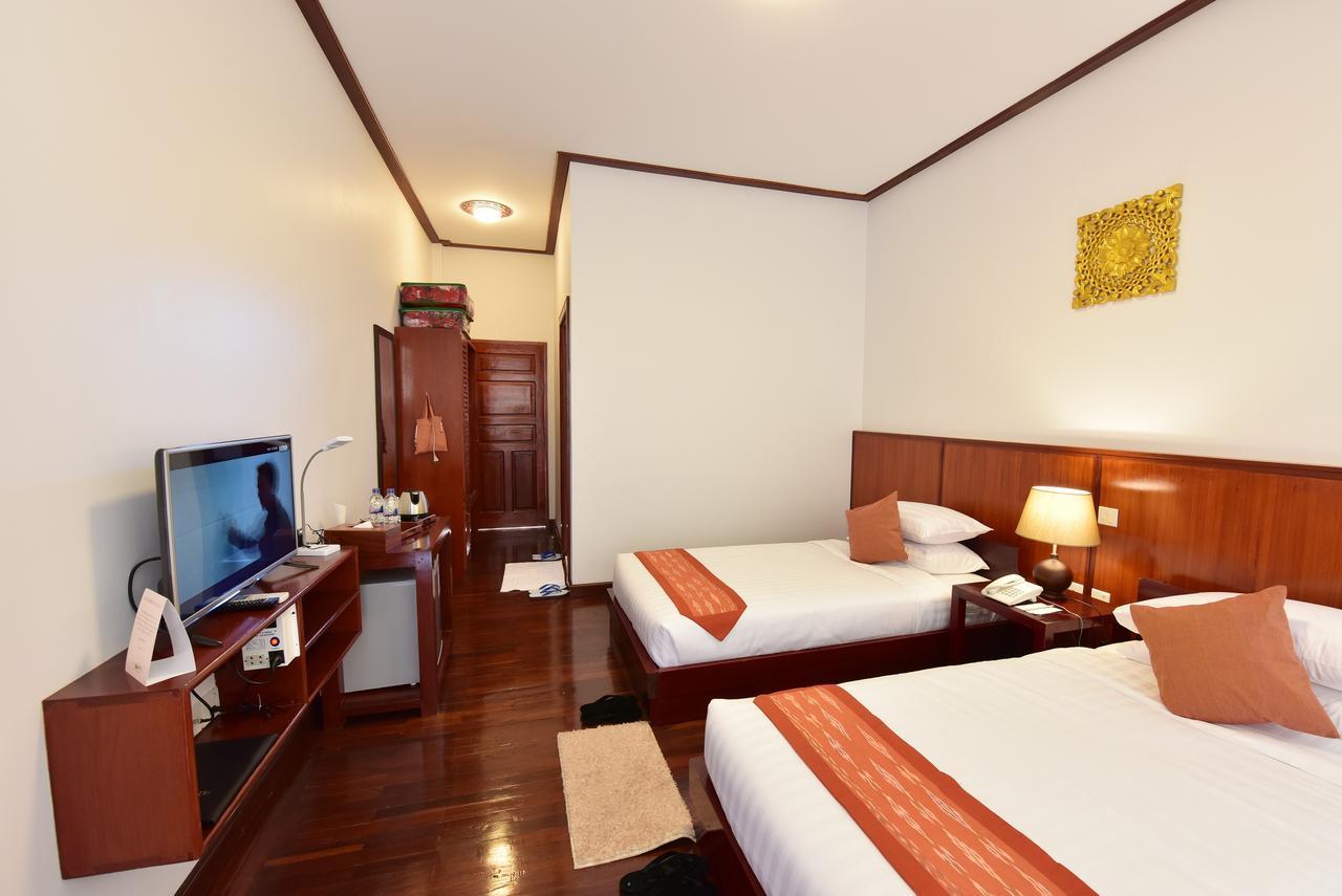 Hotel Maineli Nyaung Shwe Exterior foto