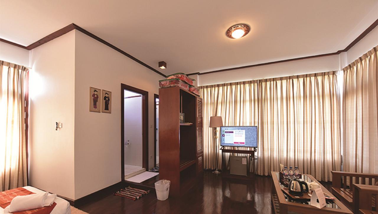 Hotel Maineli Nyaung Shwe Exterior foto
